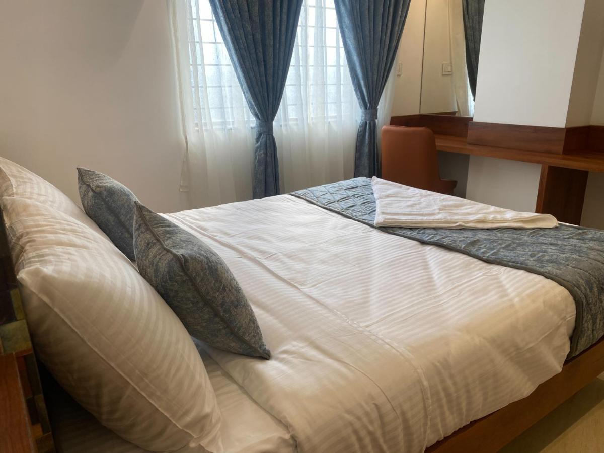 The Urban Hive Hotel Belgaum Kültér fotó