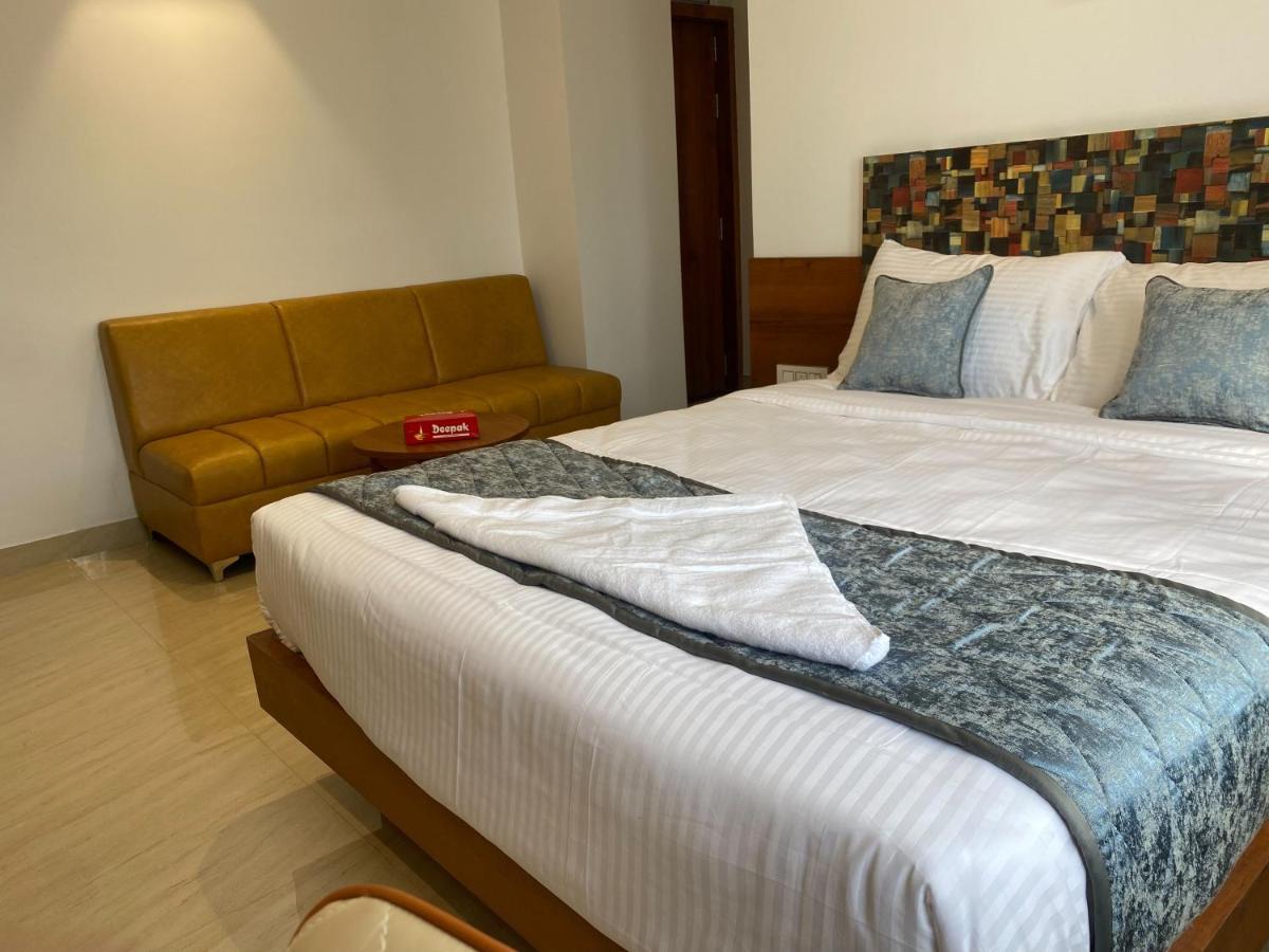 The Urban Hive Hotel Belgaum Kültér fotó