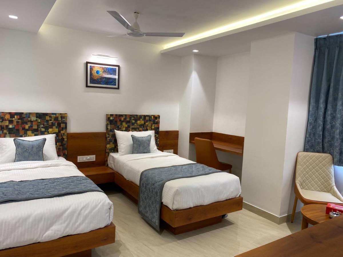 The Urban Hive Hotel Belgaum Kültér fotó