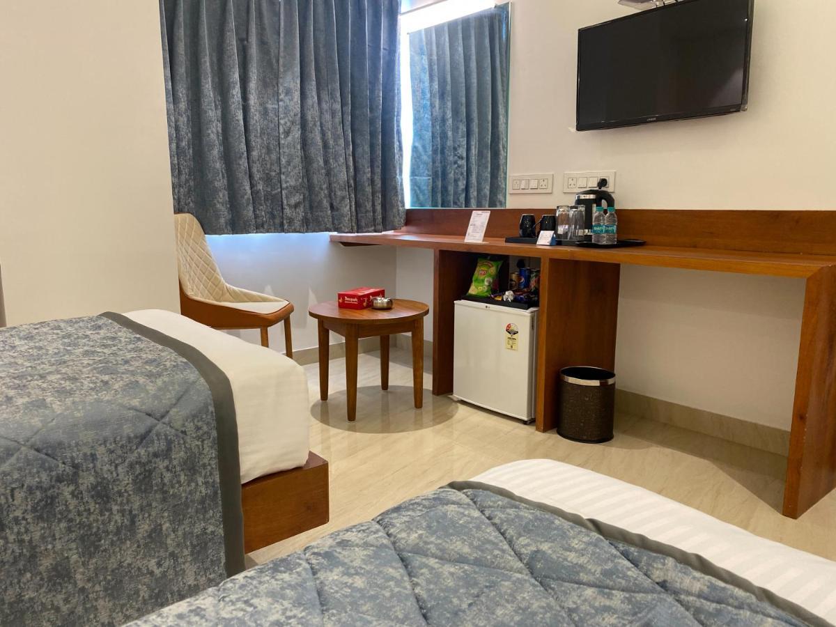 The Urban Hive Hotel Belgaum Kültér fotó