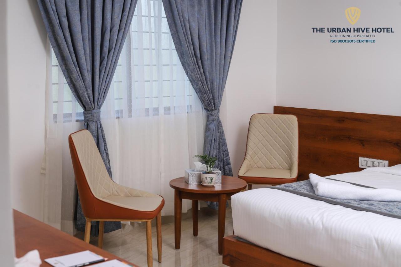 The Urban Hive Hotel Belgaum Kültér fotó