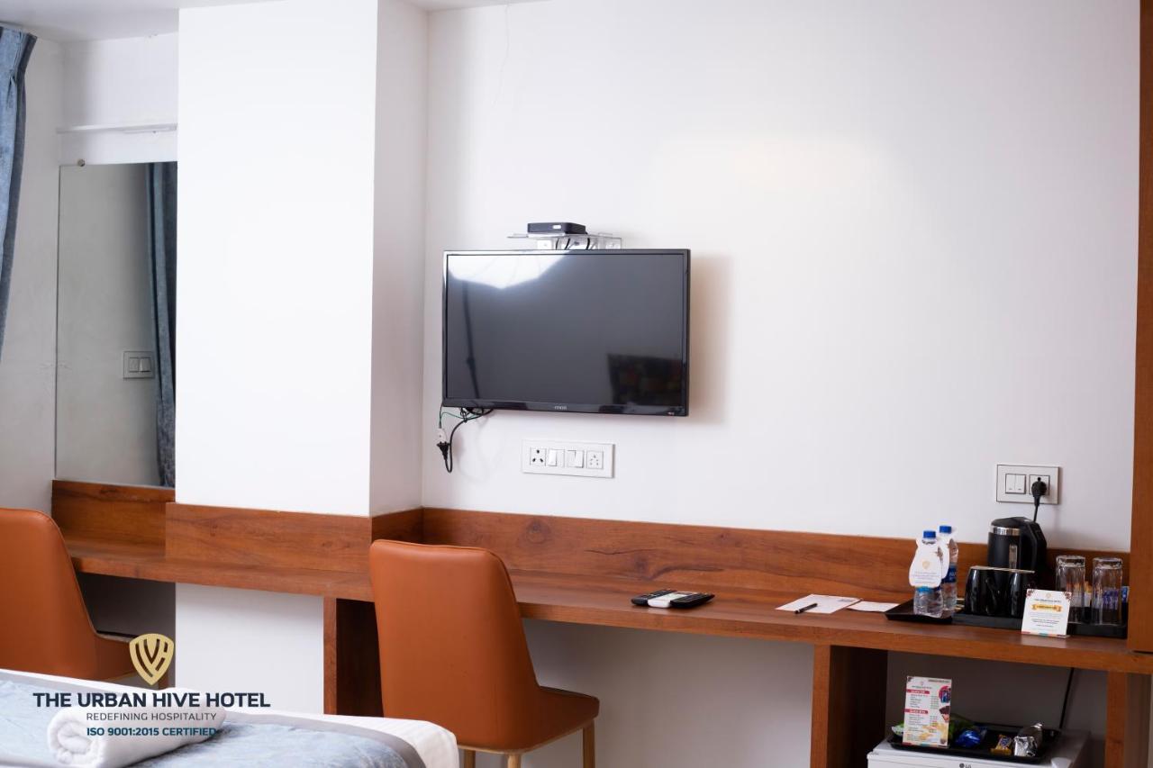The Urban Hive Hotel Belgaum Kültér fotó